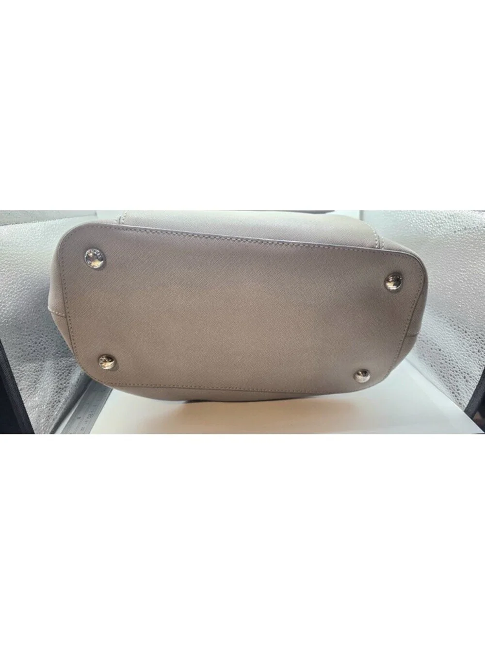 Michael Kors Jet Set Large Saffiano Leather Snap Pocket Tote Pearl Grey